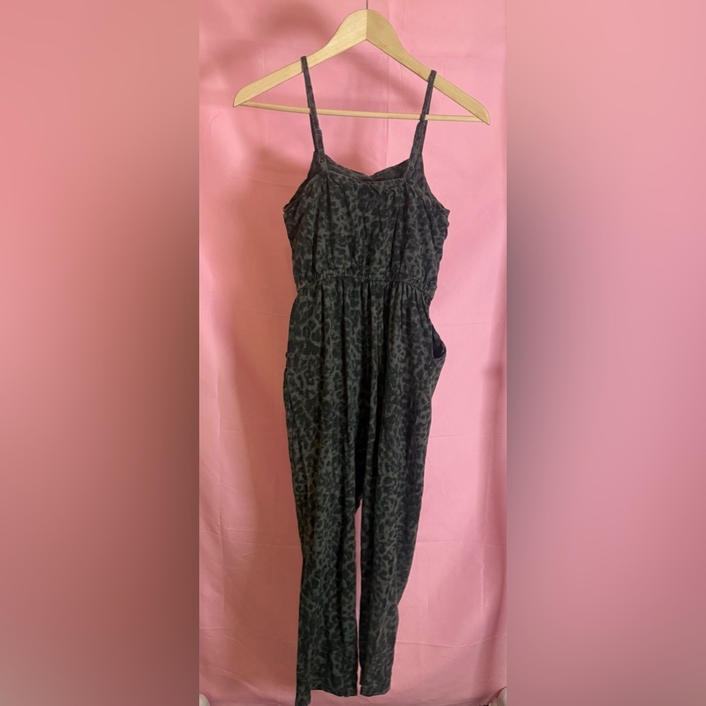 Gray Animal Print Jumpsuit, Size XS - Picture 3 of 3